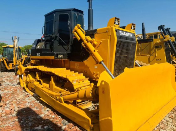 オリジナルのシャントイブルドーザー SD16 160HP SD22 SD23