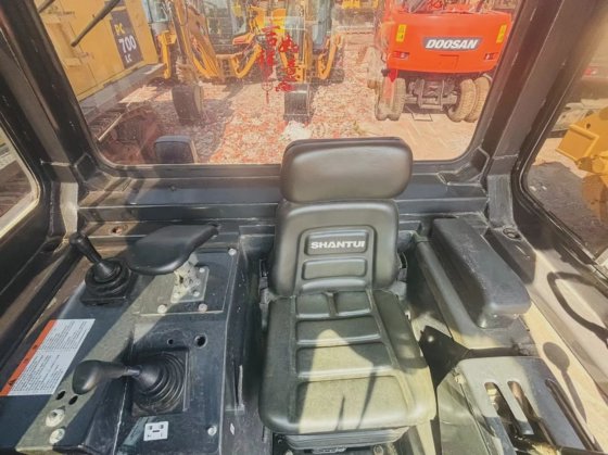 中国品牌原装山推牌履带式 SD16 160HP SD22 SD23