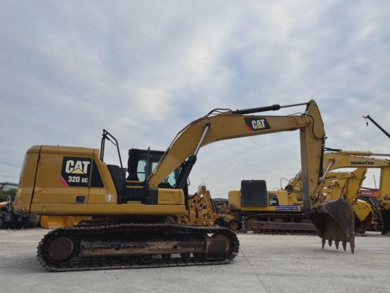 20 トン 5700 mm バルク貨物、コンテナ、フレーム使用のキャタピラー掘削機