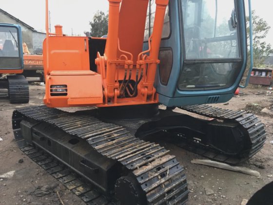 高品质二手日立液压挖掘机 Ex120 上海出售