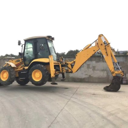 Fast Moving Jcb 4cx Backhoe