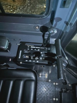 中国の工場で使用される中国ブランドの山推ブルドーザー SD16/SD22/SD32 クローラーブルドーザー