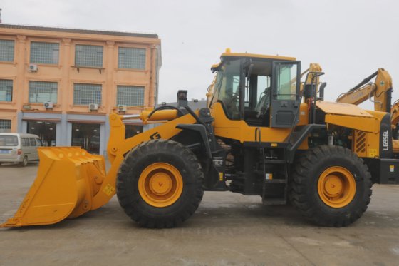 出售 中国 装载机 柳工 厦工