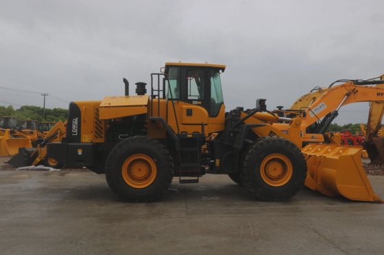 出售 中国 装载机 柳工 厦工