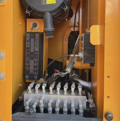 优质二手现代 225LC-9 挖掘机 韩国现代原装 225