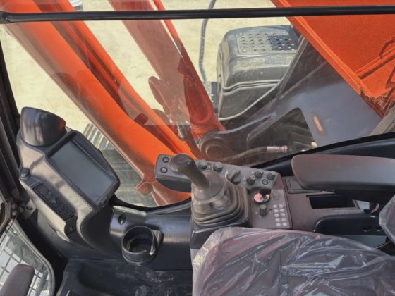 35 吨挖掘机是土方工程的理想选择 性能卓越的重型挖掘机 Hitachi350-5g