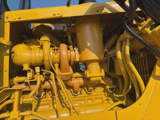 日本卡特彼勒二手 Cat D7g-2 高品质推土机出售