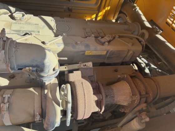 新型液压 25 吨移动式起重机 Stc250 汽车起重机