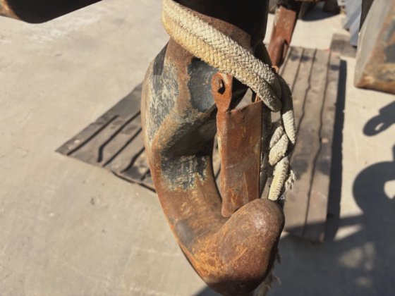 新型液压 25 吨移动式起重机 Stc250 汽车起重机