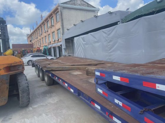 中国 上海 マルチ 3 アクスル