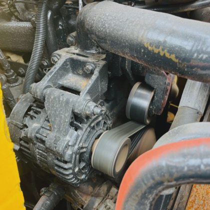 Dynapac Cc422 二手推车，工作小时数低 Dynapac Cc422