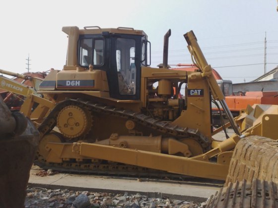 卡特彼勒 D6h 推土机 Cat D6h