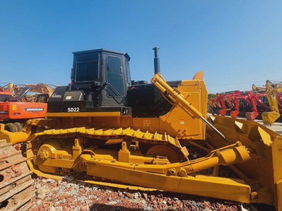 中国機械サントイブランド小型フルハイドロリックドーザートラッククローラーロギングブルドーザー SD22 SD32 SD23 Dh16