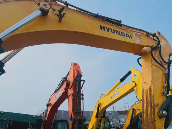 矿用挖掘机 485 多用途 48 吨