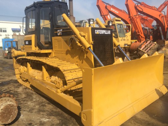 キャタピラーの中古ブルドーザー D6g キャタピラーのブルドーザー販売中