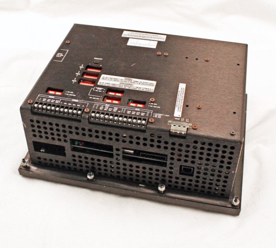 Uticor Technology 100F-1E2R1 Touch Screen