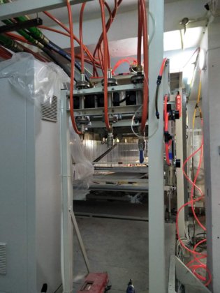 海绵水平连续发泡生产线