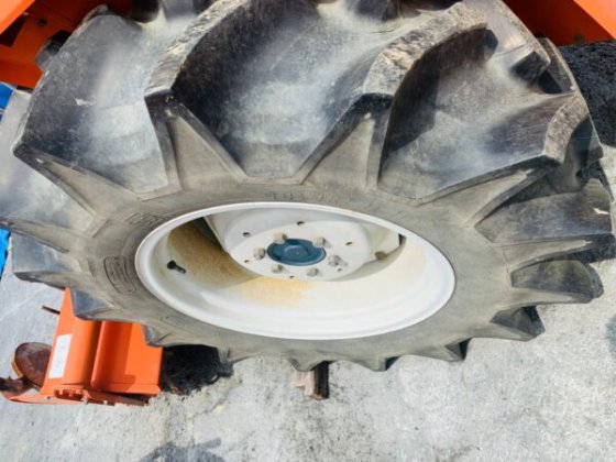 クボタ トラクター L1-28