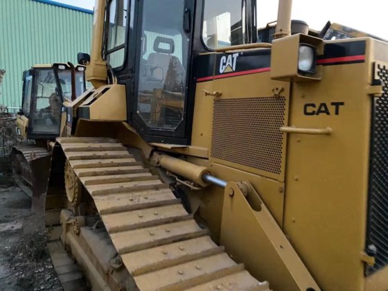 2015 CAT CAT D5M