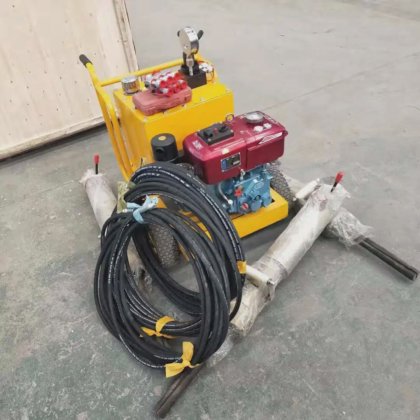 油圧式ロックスプリッター