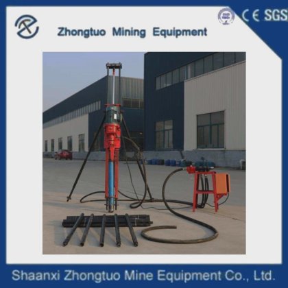 岩石、石块和混凝土用带气腿的便携式 DTH 钻机