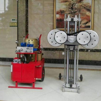 高出力油圧ダイヤモンドワイヤソーによる鉄筋コンクリート切断