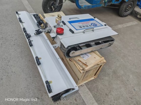 ソーラーパネル洗浄機 太陽光発電プラント専用ブラシ