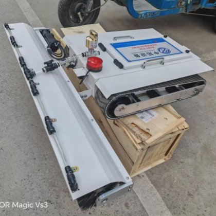 150メートルのスマート遠隔セルフクリーニング付き太陽光発電清掃ロボット