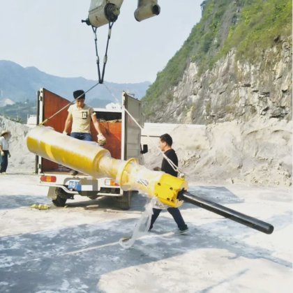 工厂供应挖掘机安装式岩石分裂机价格