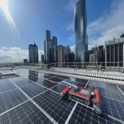 光伏清洁机器人 Solar Cleaning Robot Automatic