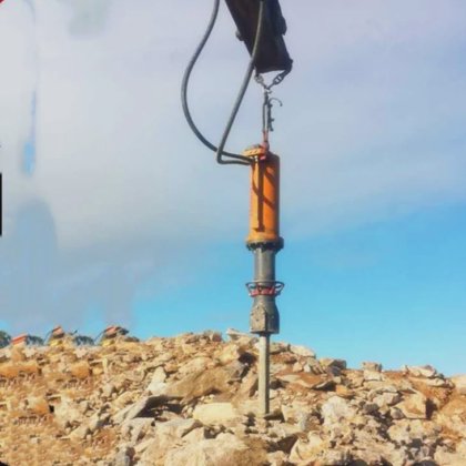 热销岩石工具 挖掘机安装式岩石劈裂机