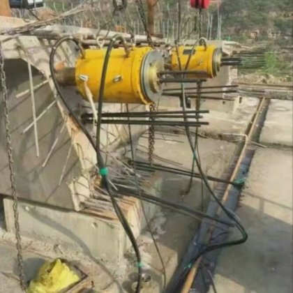 用于桥梁施工的最优价格后张式千斤顶