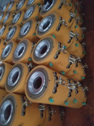 用于桥梁施工的最优价格后张式千斤顶