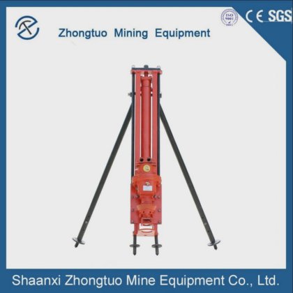 带钻杆的岩心钻机