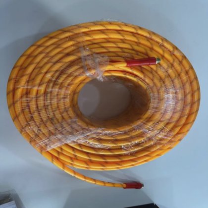 ワイヤレス遠隔セルフクリーニングロボット効率的なソーラーパネル洗浄装置