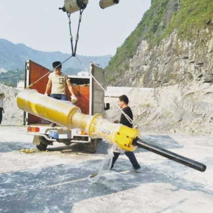 热销挖掘机液压岩石劈裂设备