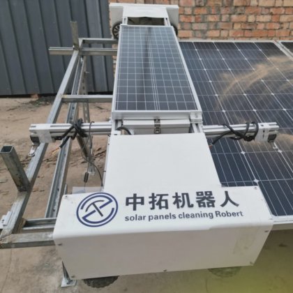 最適なエネルギー出力を実現するプロ仕様の太陽光パネル洗浄装置