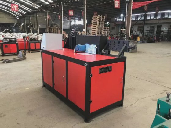 自動CNC加工鉄筋スパイラル曲げ機