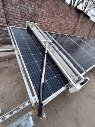 ソーラーパネル清掃ローラーブラシ PV清掃ロボット