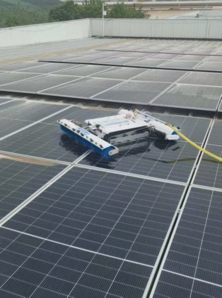 熱い販売の太陽電池パネルのシステム太陽電池のクリーニング機械