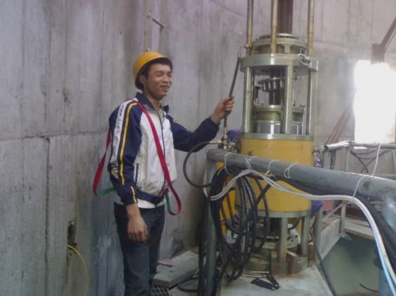 用于 Prestresse 起重设备的智能同步提升系统