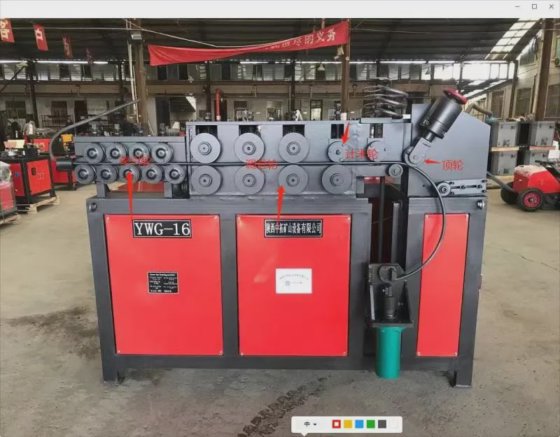 热销 CNC 钢筋螺旋弯曲机