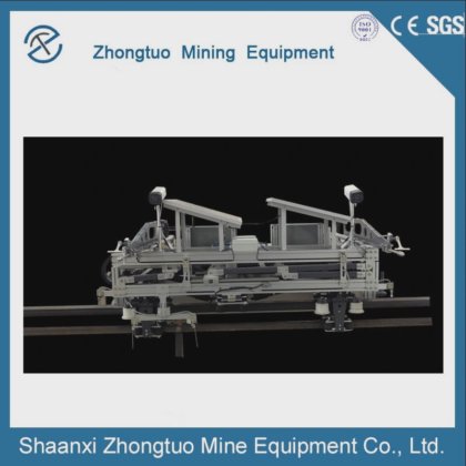 X7-远程控制履带式光伏清洁机器人