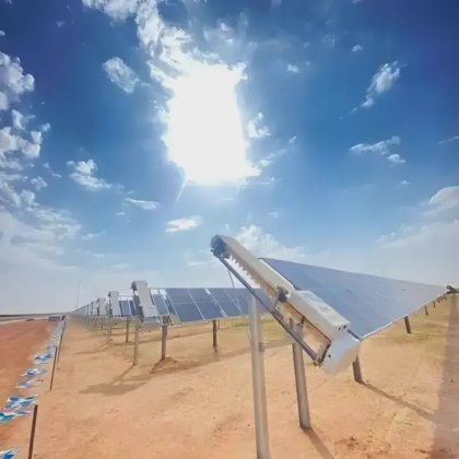 中国工厂供应光伏清洁机器人