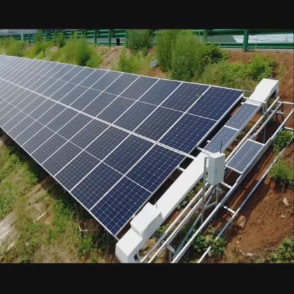 中国工厂供应光伏清洁机器人