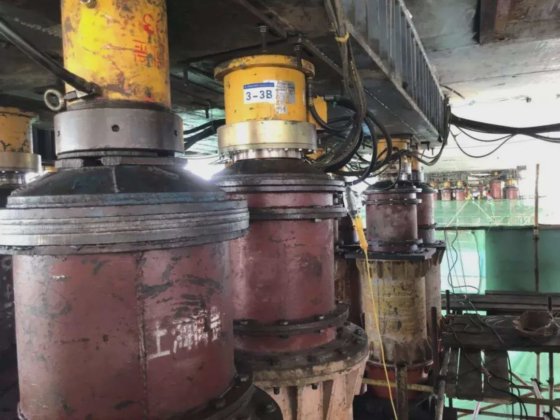 プレストレスポストテンションマルチストランドストレス油圧ジャッキ