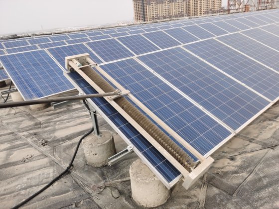 ハンドヘルド3Mロングロッド効率的なソーラーパネル清掃ロボット