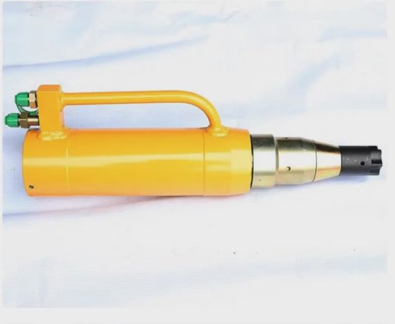 后张式液压单兵千斤顶