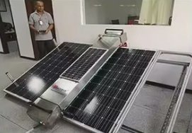 2025 新型業務用ソーラーパネル清掃ブラシロボット