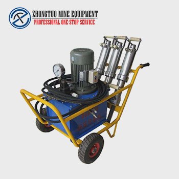 コンクリートブレーカー